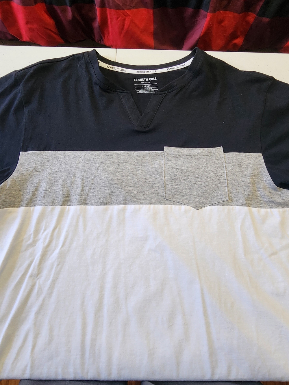 Kenneth Cole Black Gray White Colorblock Crew Neck Pocket Tee